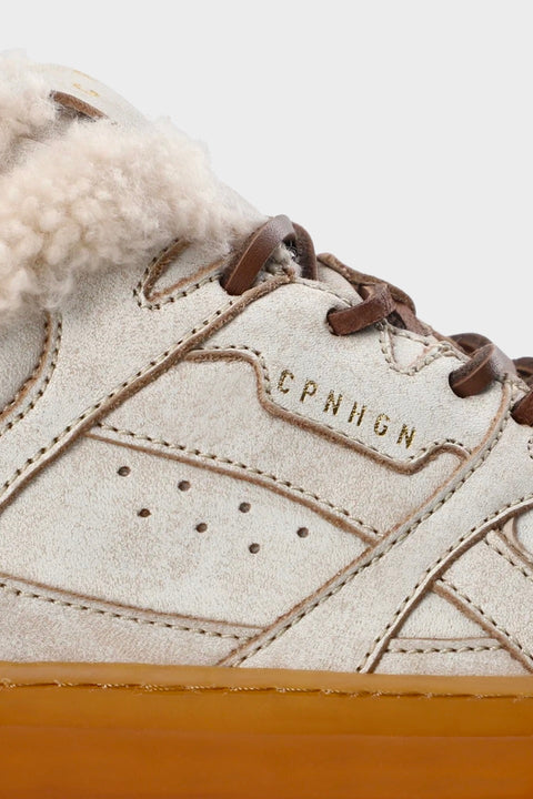 CPH63 vintage leather teddy cream