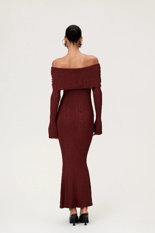 Izano Dress Burgundy