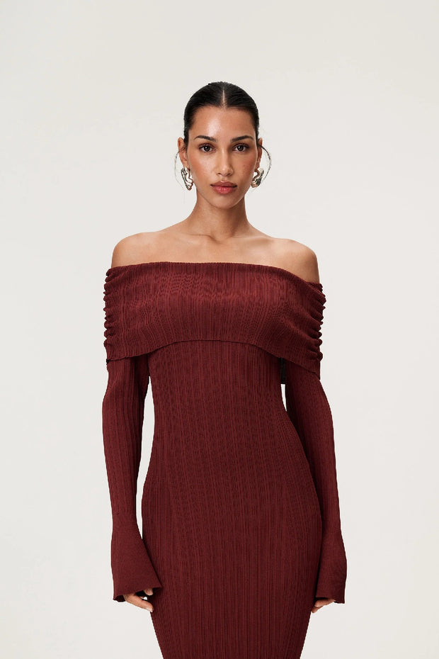 Izano Dress Burgundy