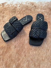 NAPPALAK NEGRO + RAFIA CUSCO NEGRO