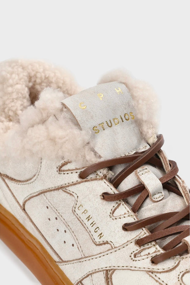 CPH63 vintage leather teddy cream