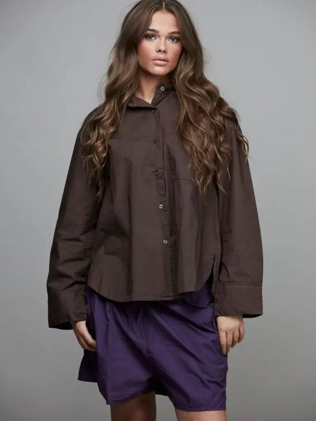 BOYFRIEND SHORT CHOCOLATE