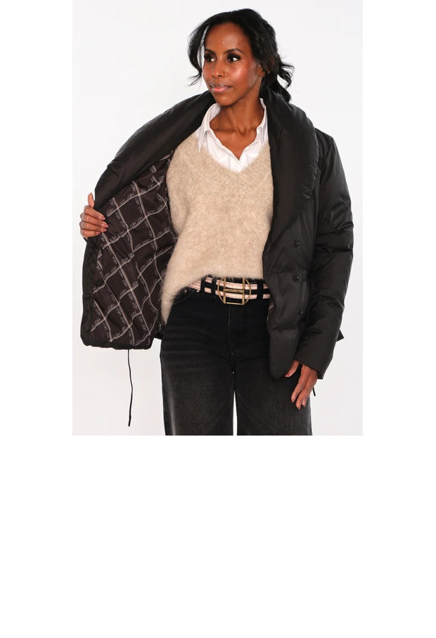 VEDA Jacket - Jet Black
