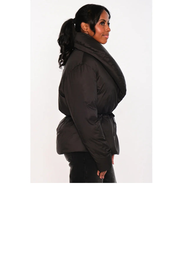 VEDA Jacket - Jet Black