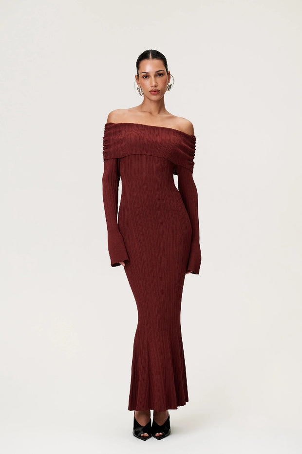 Izano Dress Burgundy