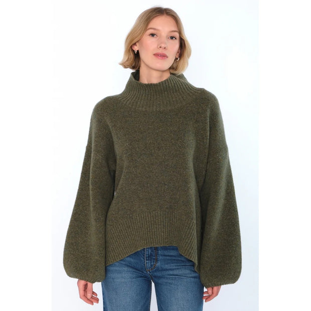 FAM Patch Short Sweater Winter Moss