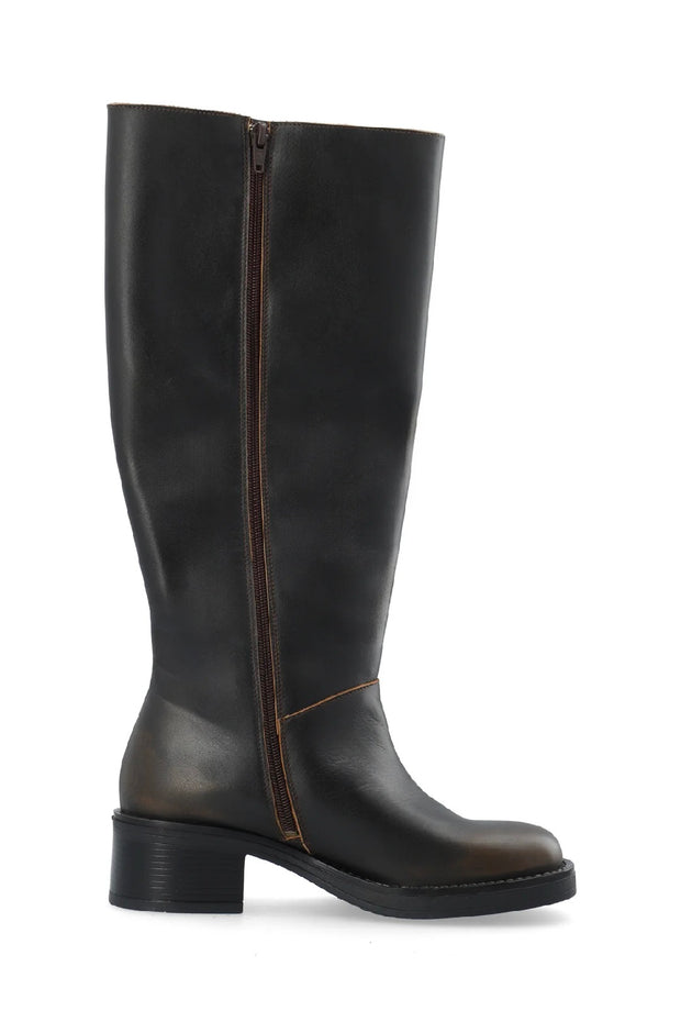 CASRIKKE Wide Pull Boot Arkansas  Distressed Brown