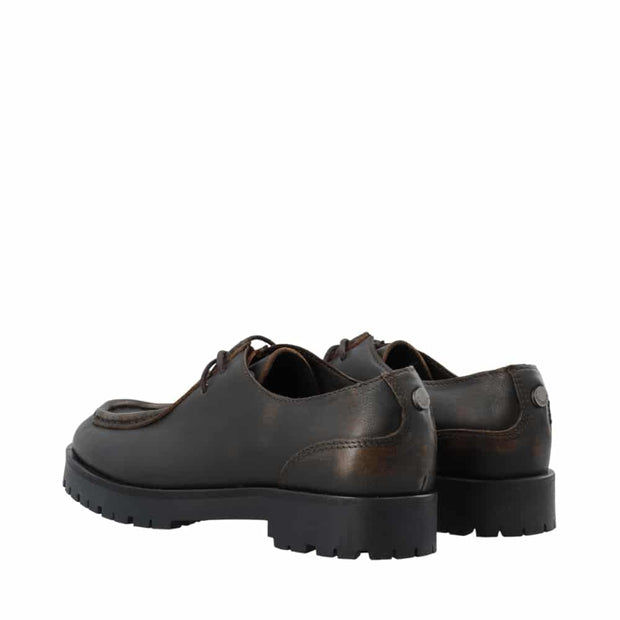 CASSIENNA Moc Toe Shoe Arkansas