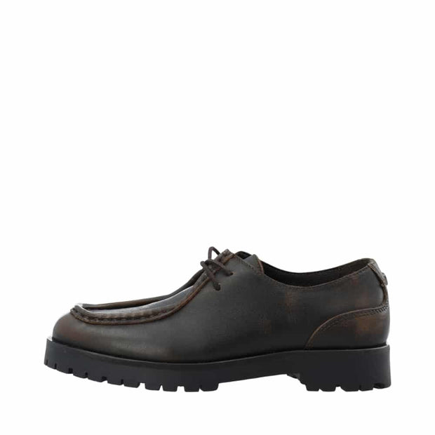 CASSIENNA Moc Toe Shoe Arkansas