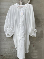 JAKARTA White bluse/jakke