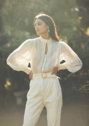 MYSTICAL EMBROIDERY BLOUSE OFF WHITE
